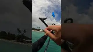 Almost KOOKED IT! 🤯 #kiteboarding #kitefoil