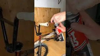 Ultimate BMX Grips Hack!⁉️☝️ How To Replace Your Grips on BMX easily! 😮‍💨🙌 