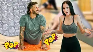 Bringing My Yoga Mat Made of Bubble Wrap to Yoga Class