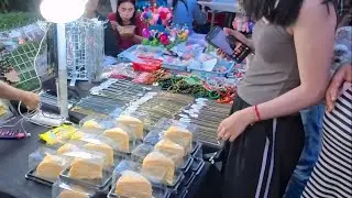 Amazing Khmer street food at walk street Phnom Penh 🇰🇭