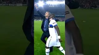 The last time Inter reached the Champions League final Jose Mourinho did this 😂😂😂