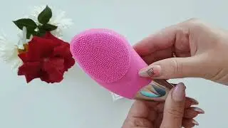Щеточка силиконовая для лица и тела