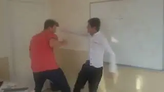 ÇOCUGUN BURNU PATLADI