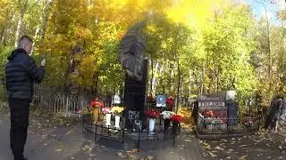 Питерские прогулки. Цой,Горшенев.Кунсткамера. Ночной развод мостов.