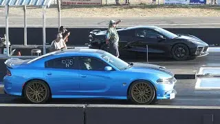 C8 Corvette vs Dodge Charger SRT - drag racing