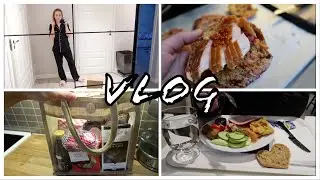 В IKEA ЗА ШКАФОМ! ЧТО ЕДЯТ ФИННЫ НА РОЖДЕСТВО! ПЕКУ ХЛЕБ СО СВЕКЛОЙ! ИДЕИ ПОДАРКОВ НА НГ!