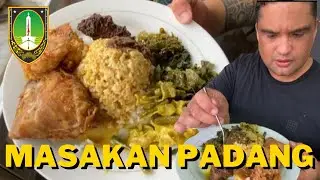 Bule makan MASAKAN PADANG, Endes banget !!! | I eat MASAKAN PADANG