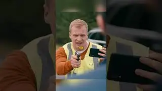 ГАИШНИК ПОМОГ СТАЖЕРУ 