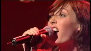 Sarah Blasko performs 