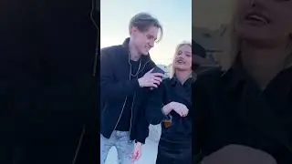 Что она себе позволяет?😳