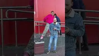 трюк выполнен профессионалом