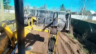 JCB 3 CX трудовые будни #5 (отсыпка  дороги)