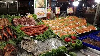 Паттайя, уличная еда, рынок с мельницей.