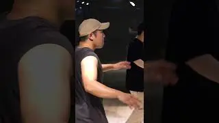 【𝗕𝗢𝗢𝗚 𝗦𝗧𝗨𝗗𝗜𝗢】週日常態課程 Popping [初階]📍每週日 15:00-16:45【強尼老師】準時開課！ #dance #dancer #freestyle #popping