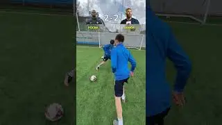 ЛОВКОСТЬ С МЯЧОМ ИЛИ... #shorts  #football #футбол #АкадемияДинамо #Динамо2009