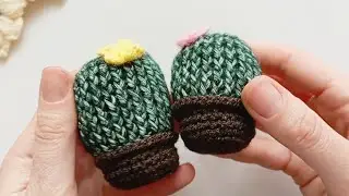 Вяжем кактусы-брелки🌵 МК крючком – легко и просто☺️🧶 Crochet with 💞 #брелок #crochet #amigurumi #🌵#🧶