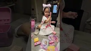 Выбор одежды в 3 годика