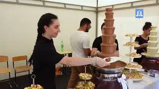 Выставка национальных кухонь состоялась на Центральной площади в день празднования 158-летия города