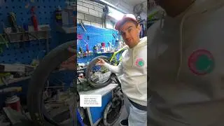 Лайфхак! Заклеил камеру не снимая колеса! 🔧 