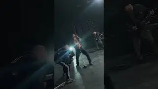 Кто уже запомнил припев и готов подпевать? 🎤 