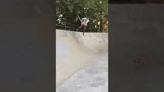 Ан-брай на самокате (Un-bri on scooter)