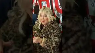Safiye Soyman ile Faik Öztürk Kolpaçino 4 filminin galasına katıldı