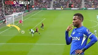 Nicolas Jackson Big CHANCES MISSED