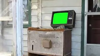 Old TV outside the home VFX Green Screen Film Making free video