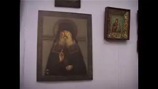 Старинные иконы, документы и фотографии