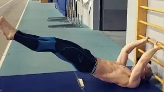 How To Use Stall Bars for Strength Training
