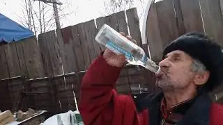ДЕД ПРОИЗВОДИТ ВОДКУ ПОД ФОНК