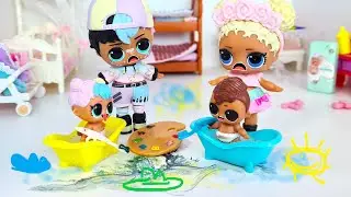 THE WHOLE HOUSE WAS PAINTED WHILE MOM AND DAD WERE SLEEPING🤣🤣 Dolls LOL surprise funny cartoons