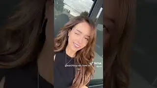 Pokimane teaching Valkyrae how to Rizz