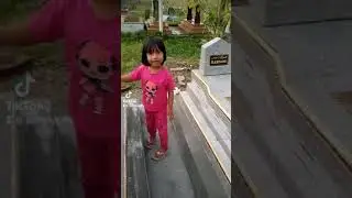 lgi pada kangen nene dan kake'nya