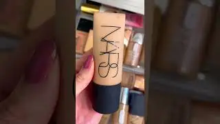 TOP 5 FOUNDATIONS FOR OILY SKIN!! 