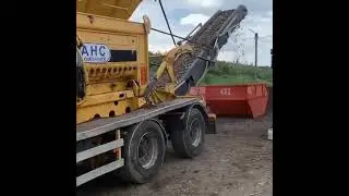 Измельчение отходов бумажного производства. Работа шредера TANA 440D. Переработка отходов.