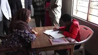 Makamu wa Rais alivyojiandikisha, Tumemaliza, kumbe rahisi hivi - Samia Suluhu
