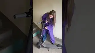 Как сделать так, чтобы не было тяжело поднимать электро самокат? ￼