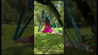 Аэростейчинг на природе! Проводим лето с пользой! #лето2024 #растяжка #стрейчинг #шпагат #poledance