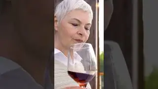 А КАК ВЫ ХРАНИТЕ ВАШИ ВОСПОМИНАНИЯ? ЛЕТО МАЛЕНЬКИМИ ГЛОТКАМИ.