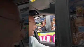 будь прост как Мистер Скала