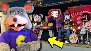 This Chuck E. Cheese Hasn't Changed Since Your Childhood