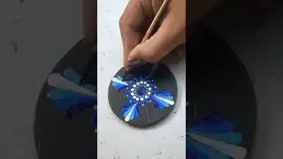 DIY Dotted Mandala Key Chain 😱😱 | #shorts #keychain #mandala #dotpainting