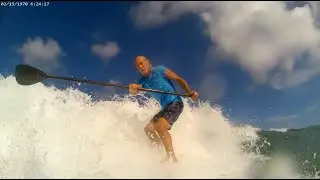 Paddlesurfing