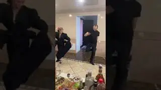 цыгане гуляют танцуют от души тавэн бахталэ цыганский танец 2023 зор бах