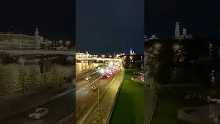 Парк Зарядье. Парящий мост. Москва. Август 2024.