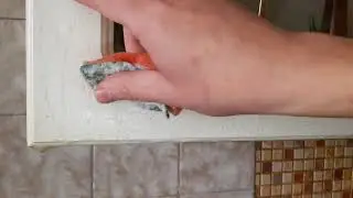 Это Средство Удаляет даже застарелые пятна жира и грязи