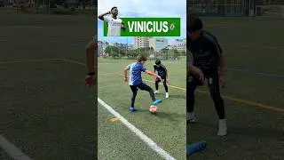 3 PLAYER's SIMPLE SKILLS on the SIDE💨⚽️ #shorts #football #soccer #footballskills #soccerskills