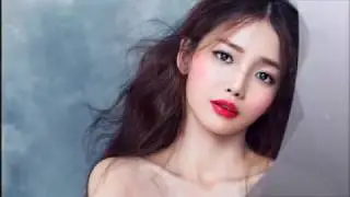 Korean Models  ▶ Only Love Can Break a Heart