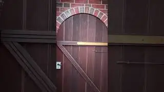 #дверь